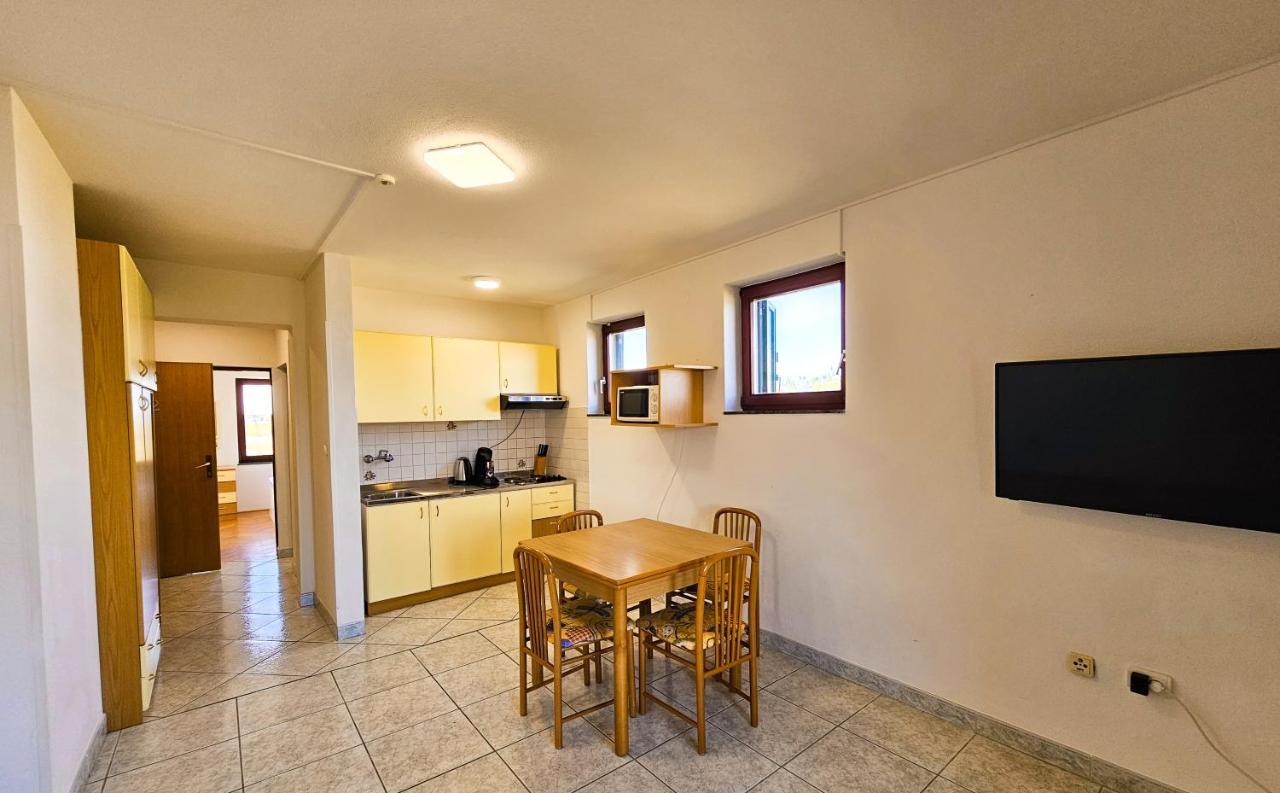 Aenona Sea View Apartments 宁 外观 照片